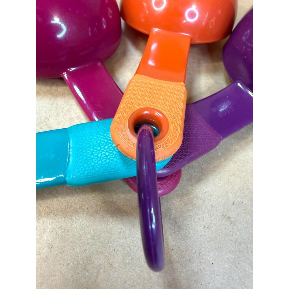 KitchenAid 4-Piece Universal Measuring Cup Set | Retro, 80s, Funky, Colorful - Picture 9 of 11